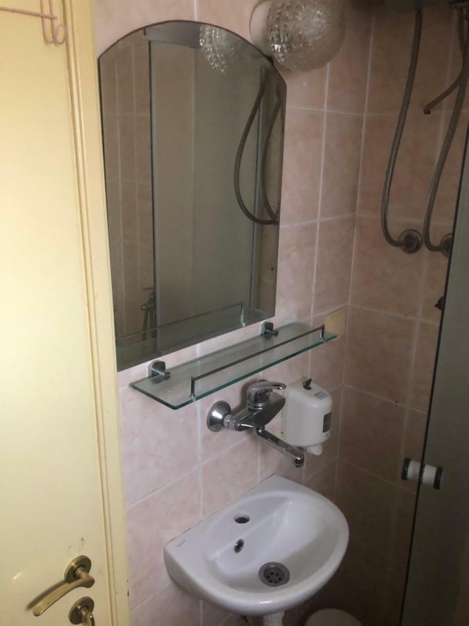 Studio Sara Apartment *