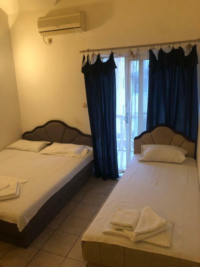 Studio Sara Apartment Budva